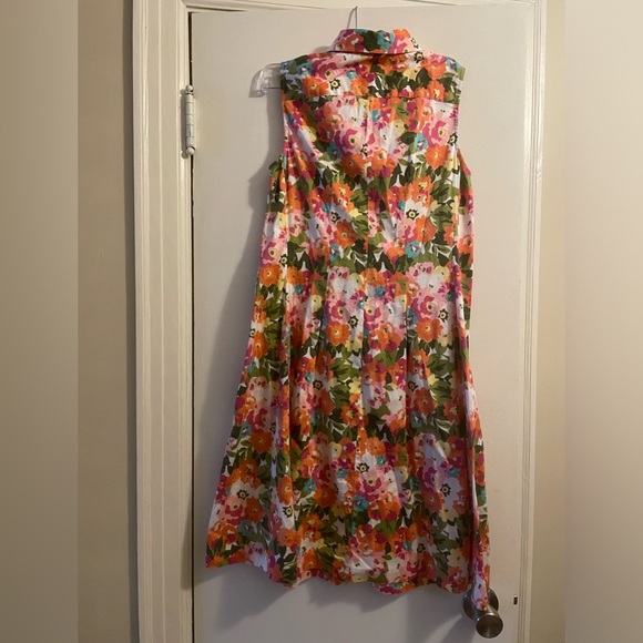 Talbots Petite Sleeveless Floral Print Collar Button Front Closure Dress Size 8P - Picture 12 of 12